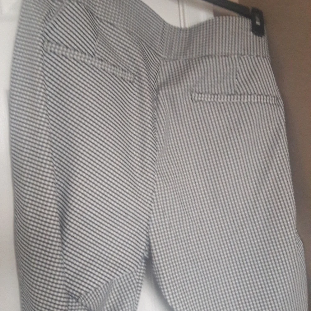 Old Navy Women's pull on pants Long Length NWT - Picture 7 of 12